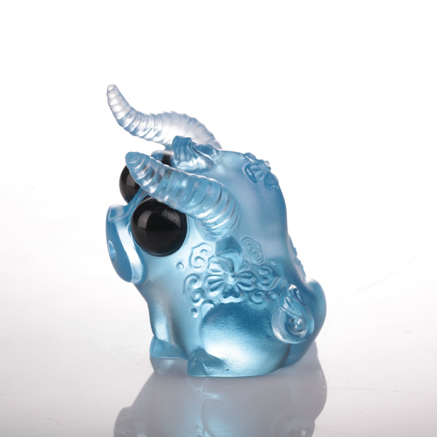 LIULI Chinese Year of the Ox Crystal Sculpture We Are Remarkable - LIULI Crystal Art