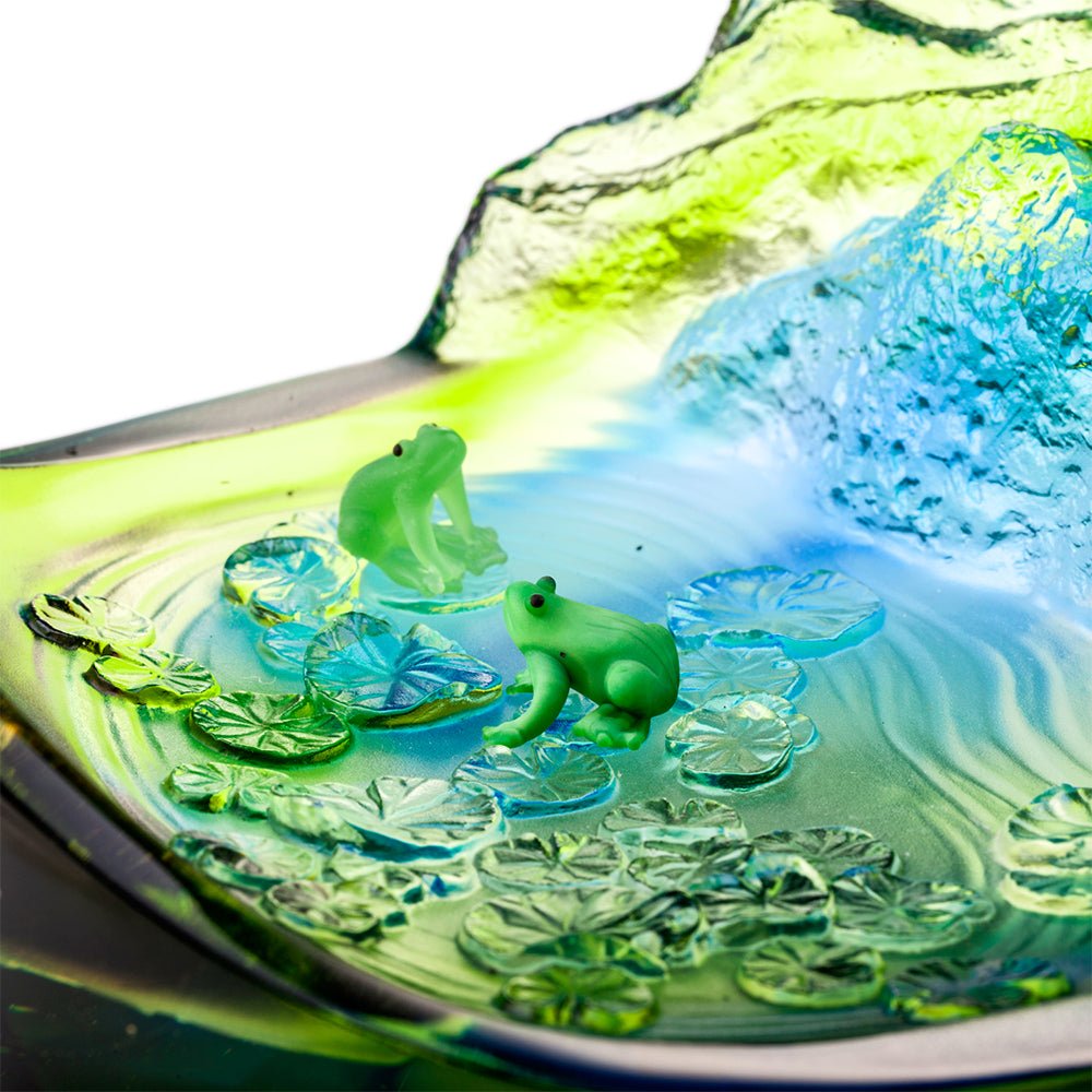 An Idyllic Song (Friendship, Peaceful) - Frogs Figurine - LIULI Crystal Art