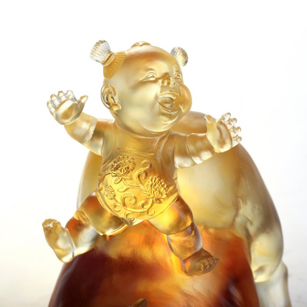 Crystal Animal, Baby Doll Riding Pig, Happy Together - LIULI Crystal Art