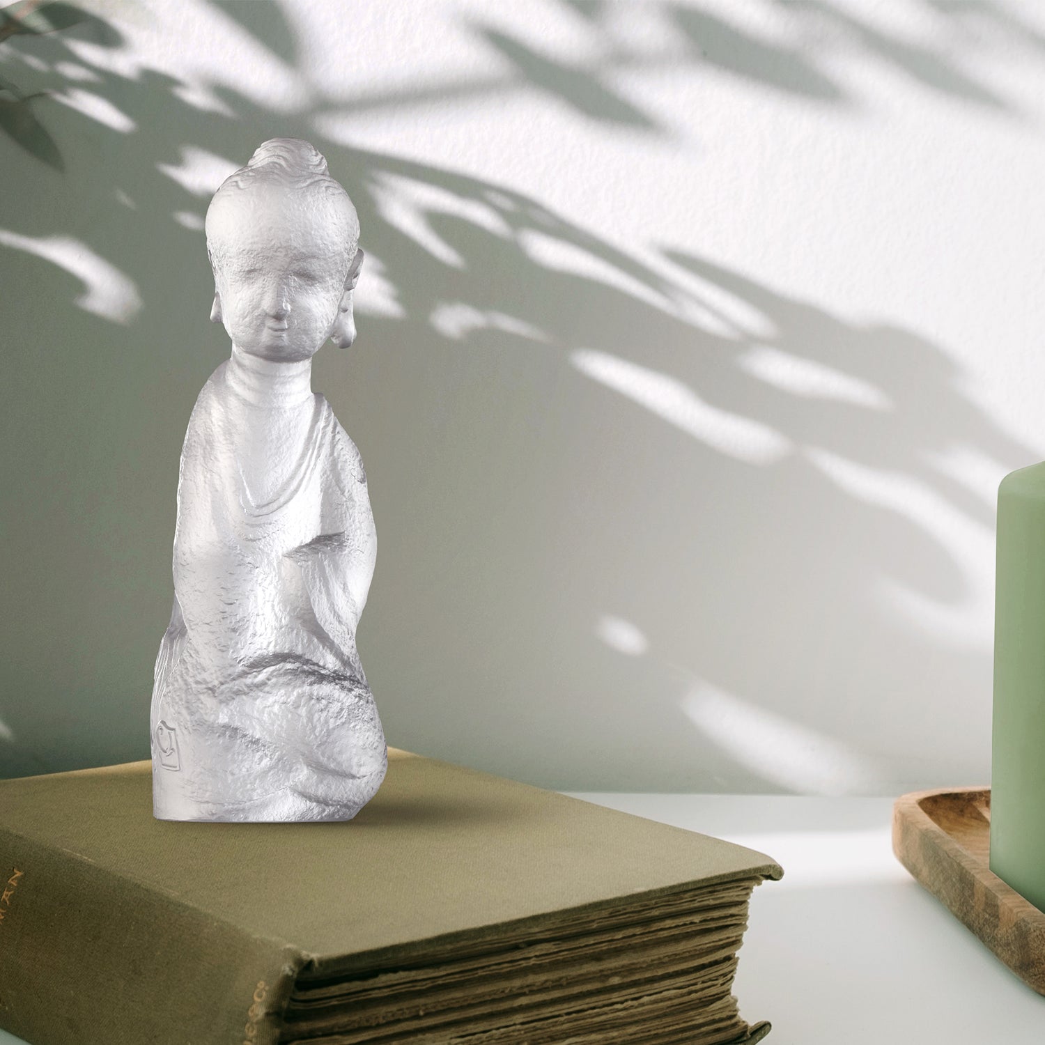 Crystal Buddha, Free Mind in Weal or Woe - LIULI Crystal Art