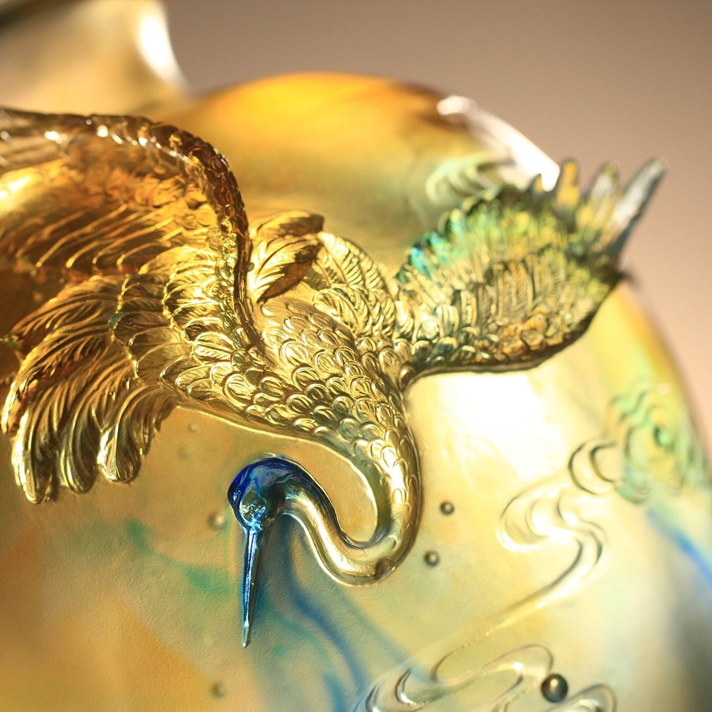 Crystal Floral Vase, Crane, Flight of Legacy - LIULI Crystal Art