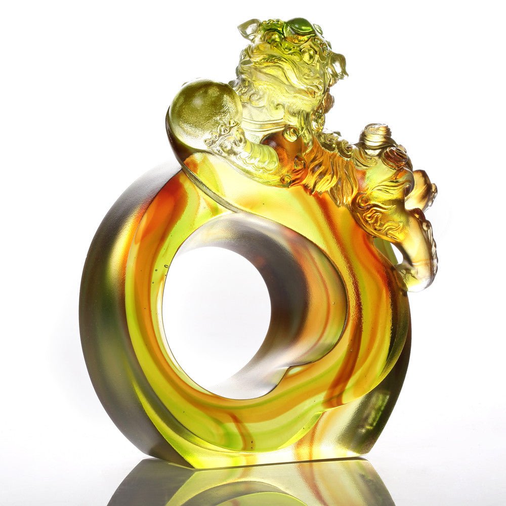 Crystal Mythical Creature, Foo Dog, Fu Dog, Guardian Lion, Frolicking Lion Welcomes Auspiciousness - LIULI Crystal Art