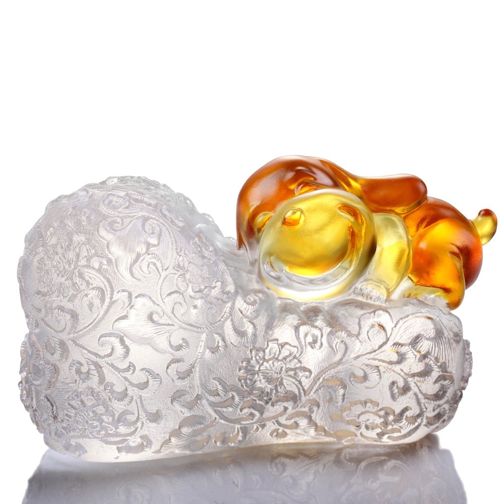 '-- DELETE -- Hold On Tight to Luck (Good Luck) - Dog Figurine - LIULI Crystal Art