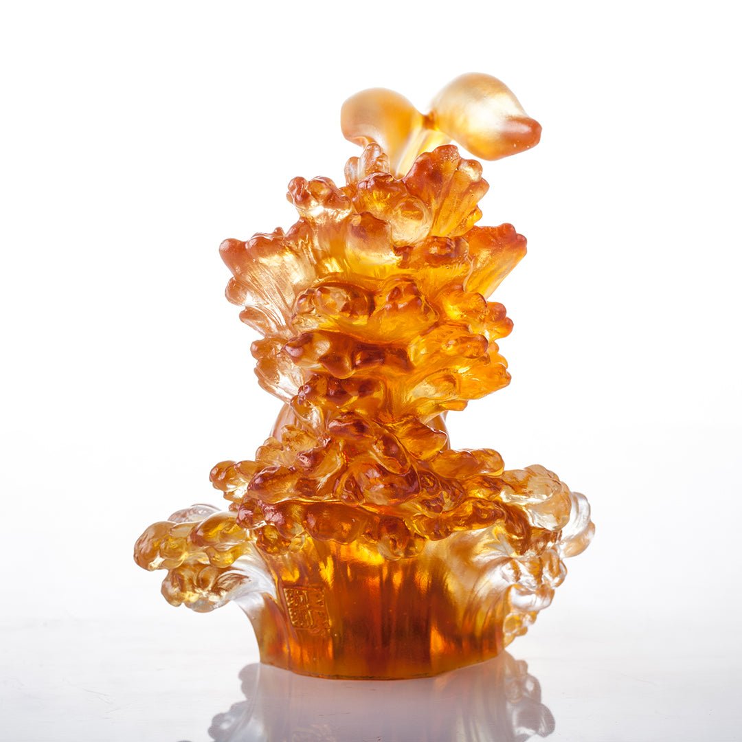 LIULI Crystal Year of the Rabbit Advancing with Invincibility