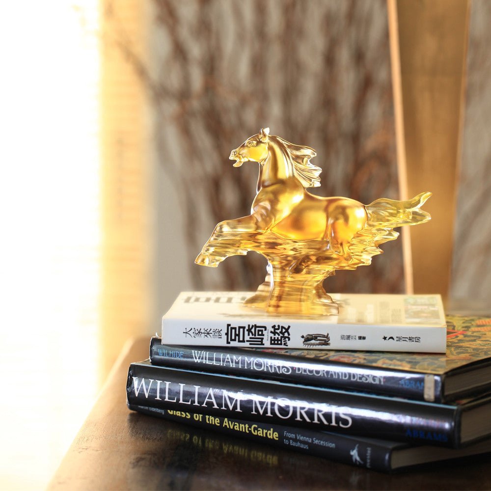 The Leader (Leadership) - Horse Figurine - LIULI Crystal Art