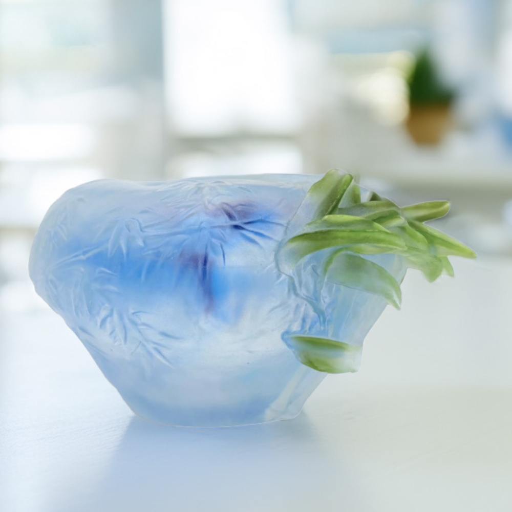LIULI Crystal Art, Wind Buoyed in Bamboo Shadows