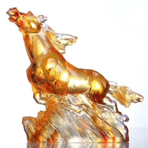 Crystal Animal, Horse, The Frontrunner