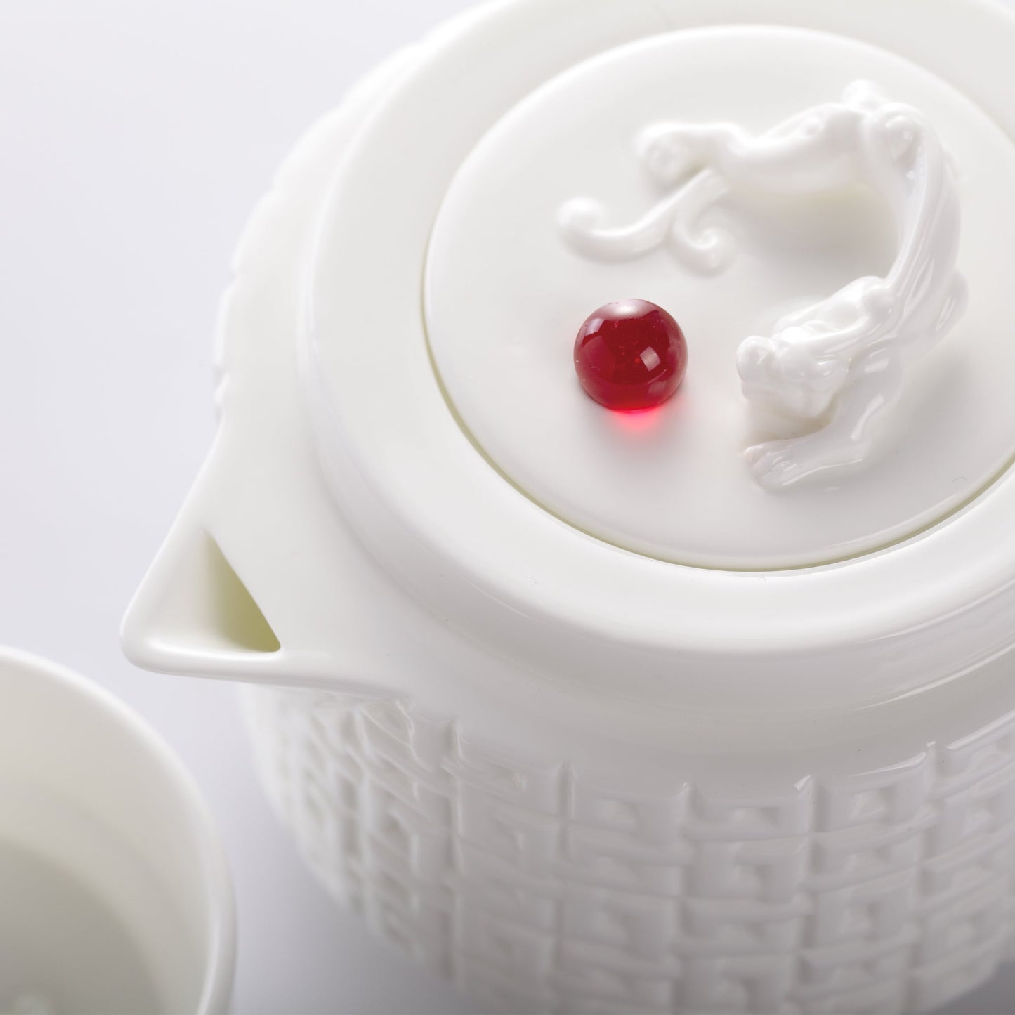 LIULI Living, Bone China Tea Set | The Wellspring Teapot