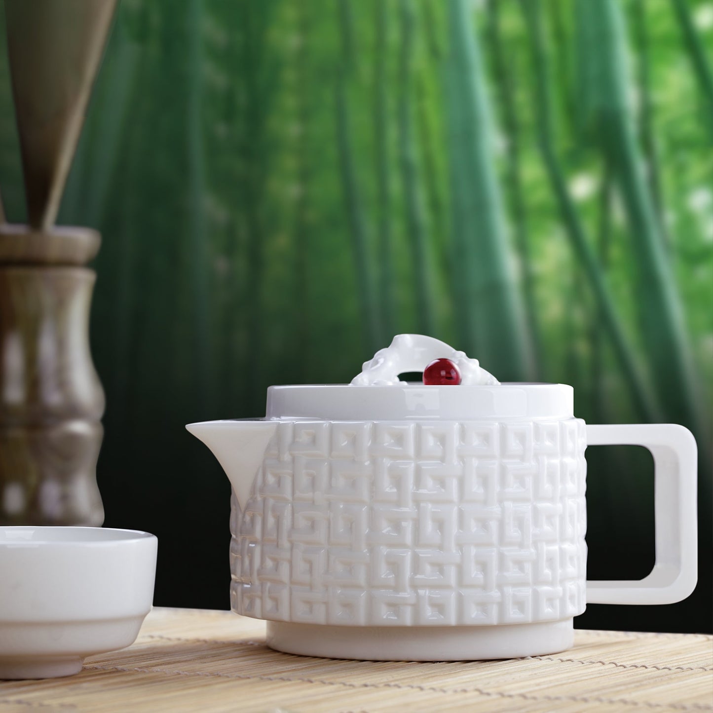 LIULI Living, Bone China Tea Set | The Wellspring Teapot