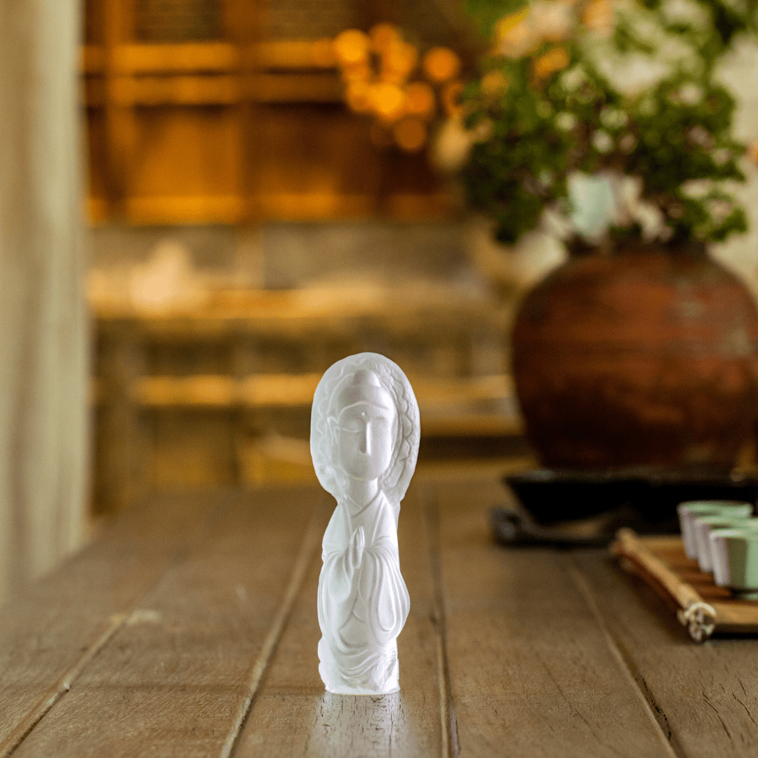 Crystal Buddha, Free Mind from Knowing One’s Fate