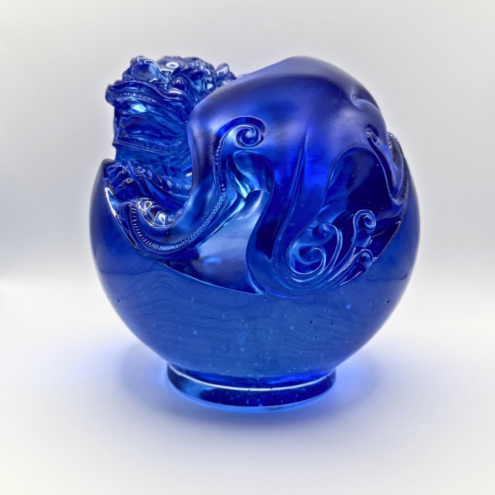 Crystal Foo Dog, Mythical Creature Guardian Lion, Power and Knowledge Fulfilled (Blue clear)