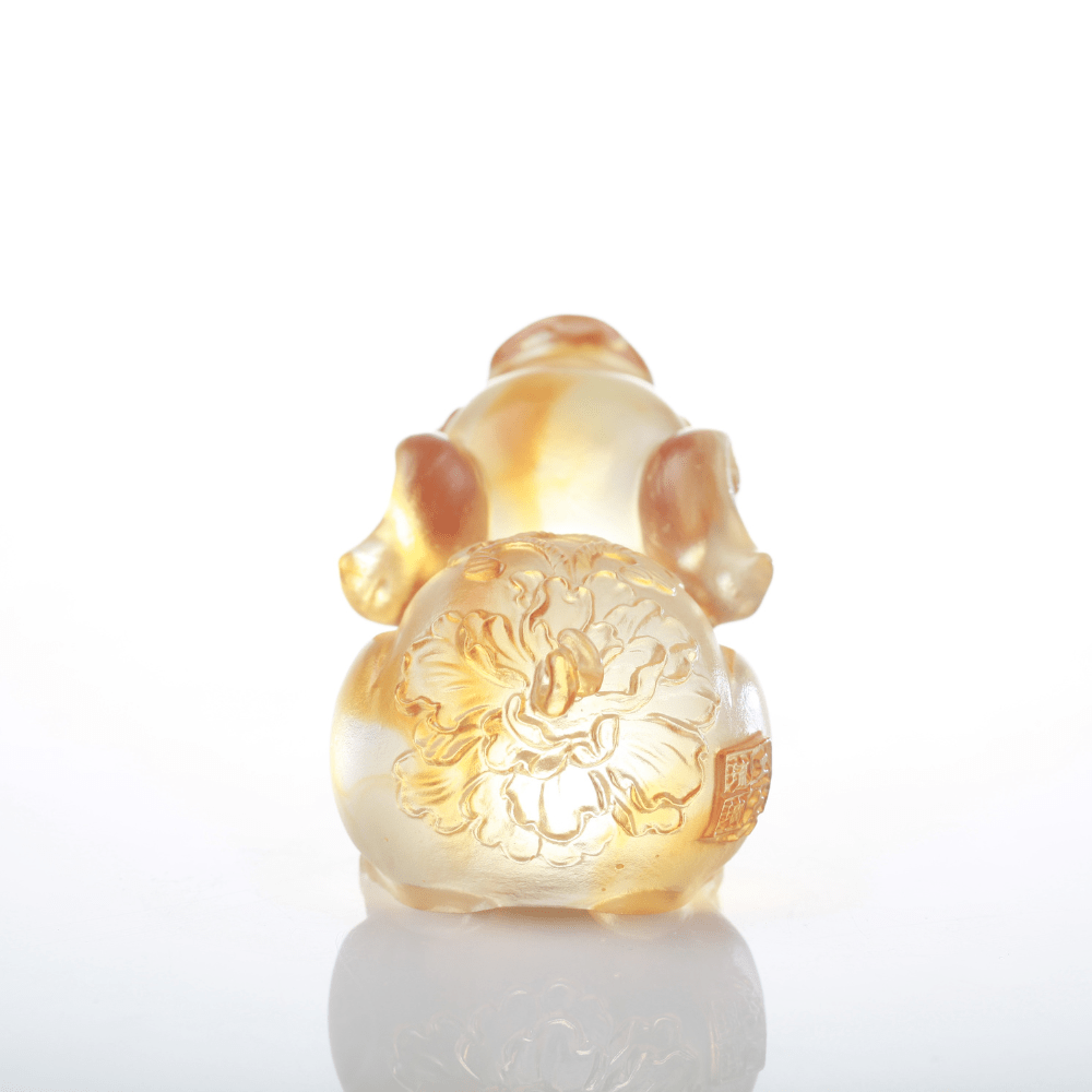 Crystal Zodiac, Year of the Pig, The Little Piglet Attracts Wealth