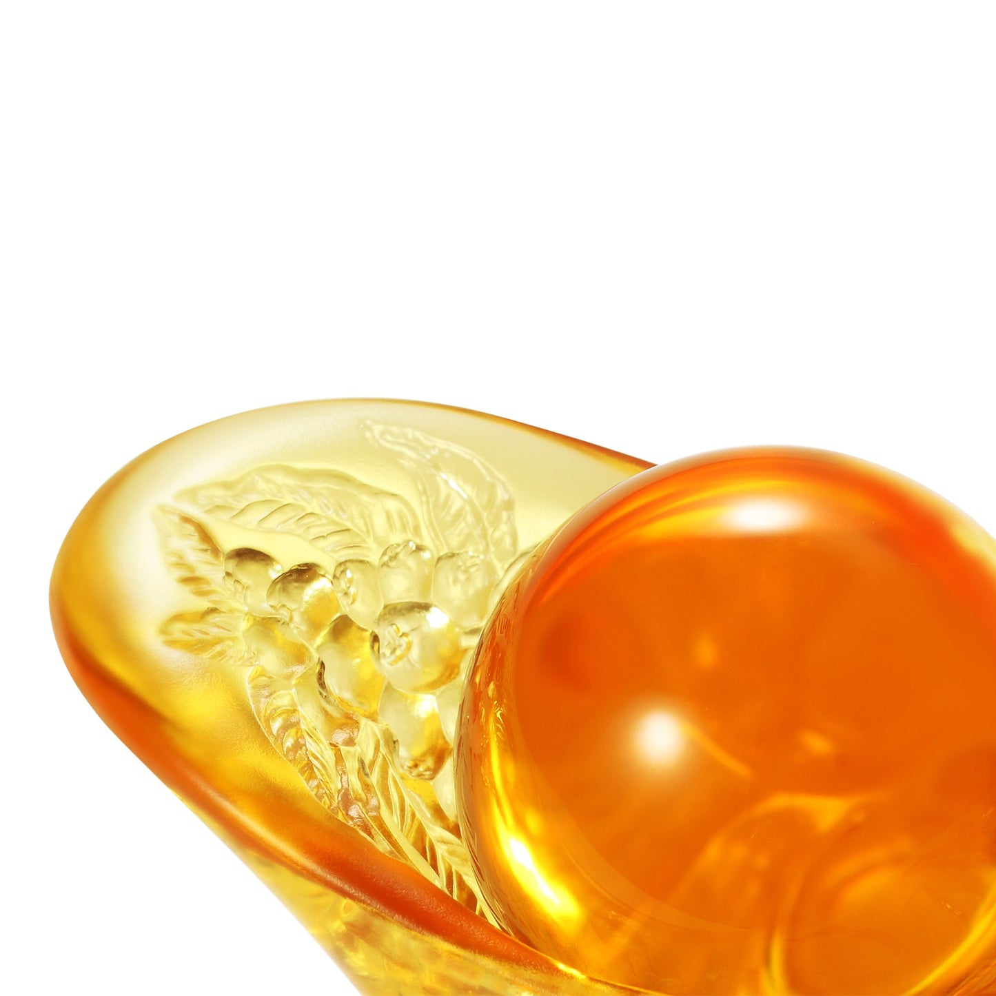 Golden Fruit, Loquat, Ingot Motif