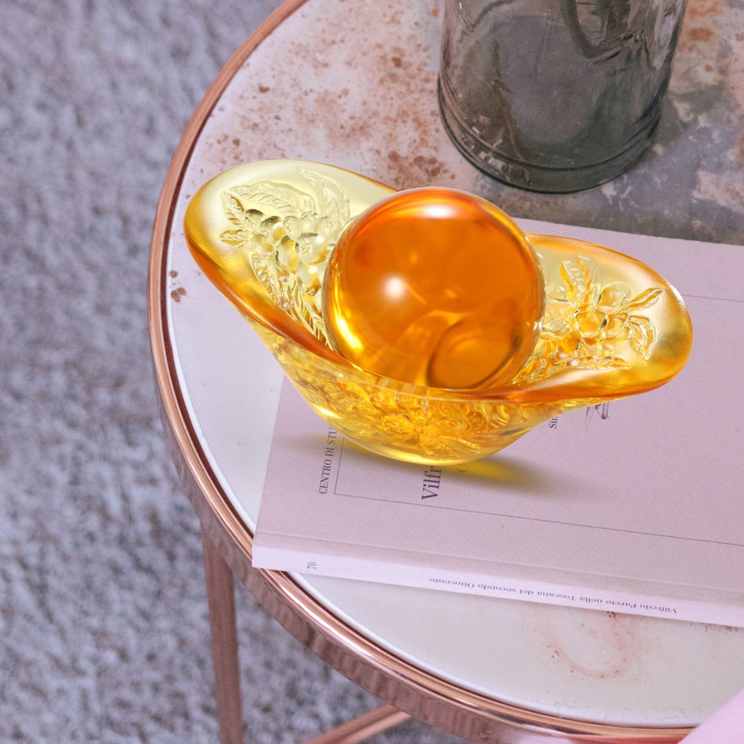 Golden Fruit, Loquat, Ingot Motif