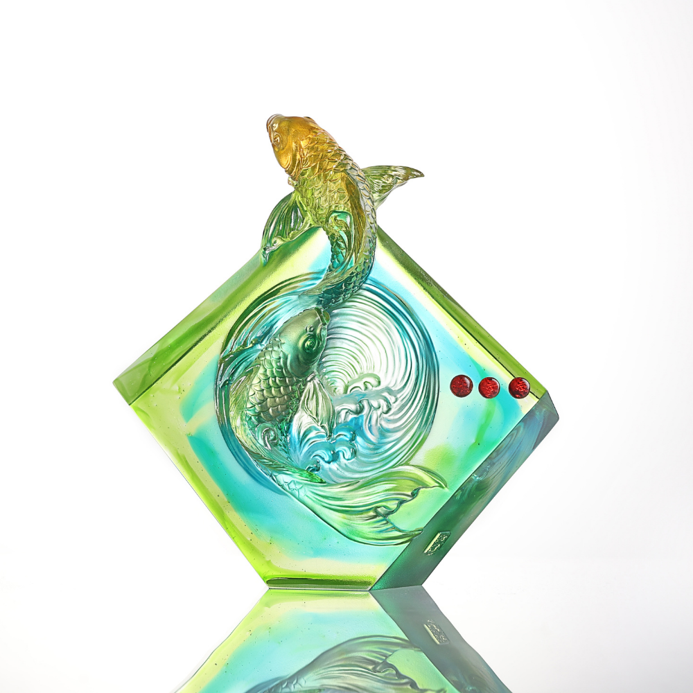 LIULI Crystal, Fishes Sculpture, Koi Fish | Advancing as One to Lofty Heights