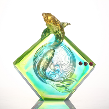 LIULI Crystal, Fishes Sculpture, Koi Fish | Advancing as One to Lofty Heights