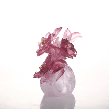 LIULI Crystal, Mother's Day, Camellia Sculpture | Blooming in Dignified Grace
