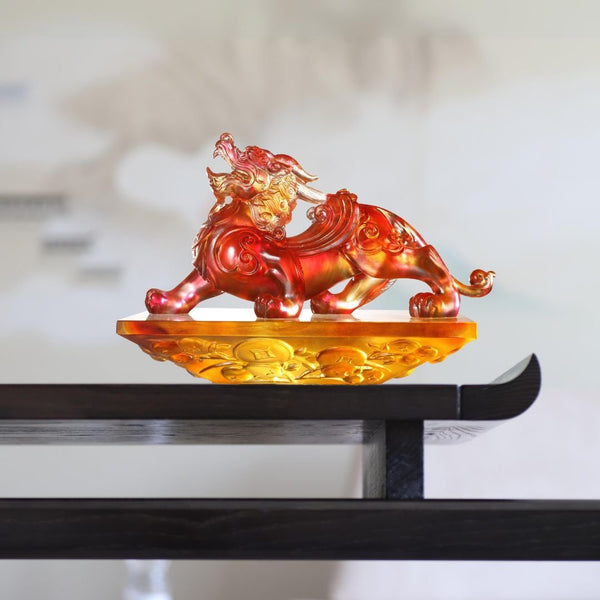 LIULI 瑠璃工房　逆立ち獅子　台湾　石像　ガラス細工 Omnipresent Fortune, Pi Xiu, Mythical Creature – LIULI Crystal Art