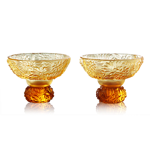 Virtuous Chrysanthemum (A Drink to Virtue) - Sake Glass, Shot Glass (Set of 2) - LIULI Crystal Art