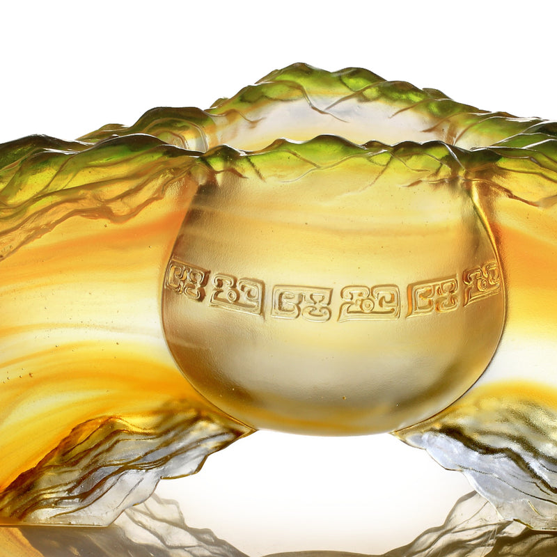 '-- DELETE -- Crystal Chinese Vessel, Ding, Ease with Discernment-Ding of Ambitious Ascent - LIULI Crystal Art