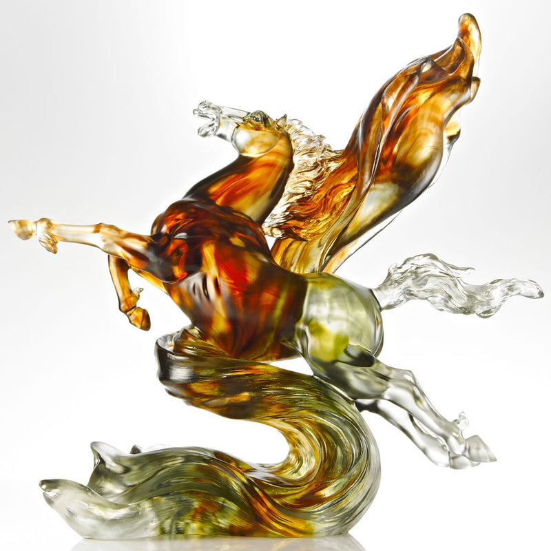 Victory from the Start (Victory) - Horse Figurine - LIULI Crystal Art