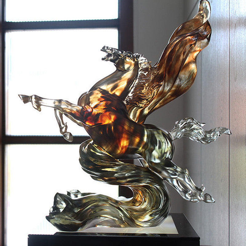 Victory from the Start (Victory) - Horse Figurine - LIULI Crystal Art