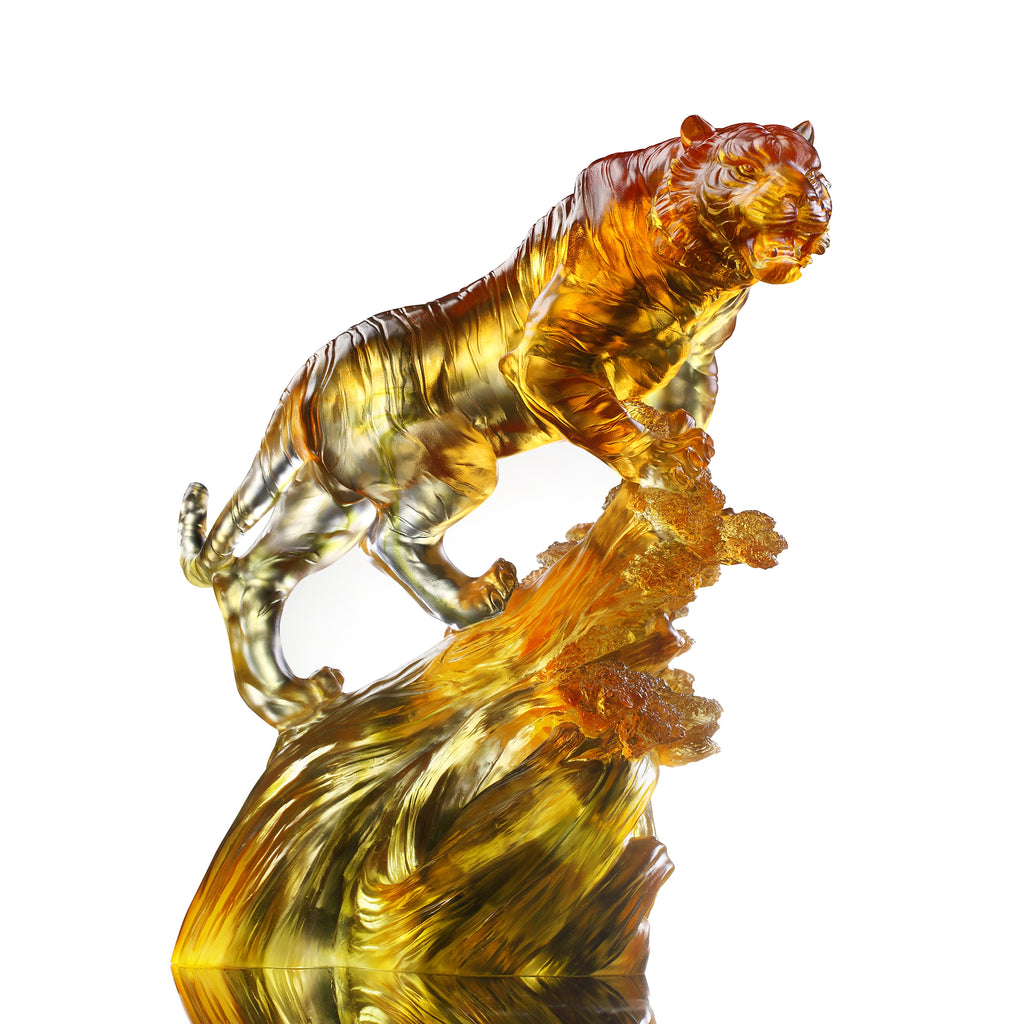 LIULI Crystal Tiger, Chinese Zodiac, Ascent of the Visionary - LIULI Crystal Art