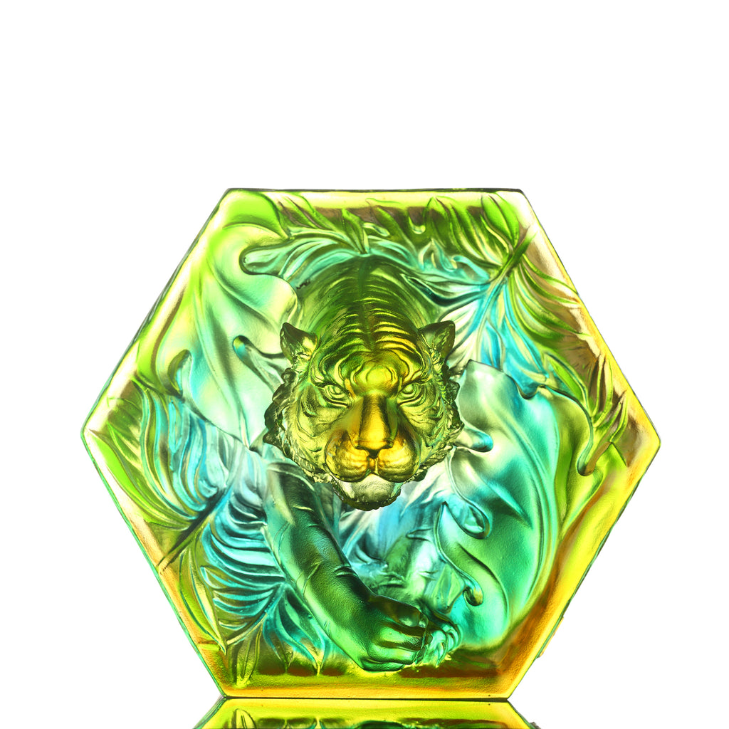 LIULI Crystal Tiger, Chinese Zodiac, Courageous Advance - LIULI Crystal Art