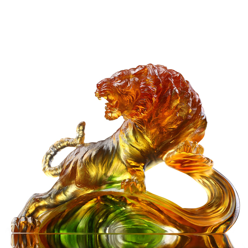 LIULI Crystal Tiger, Chinese Zodiac, Roaring into the Heavens - LIULI Crystal Art