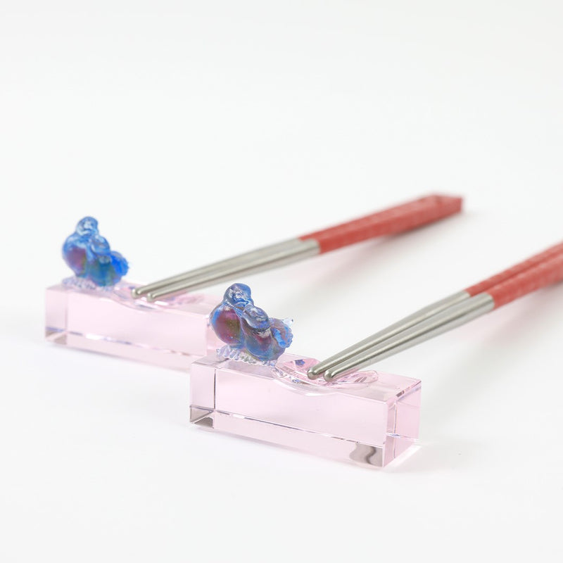 Murmurings of Secrets - Chopsticks Stand (Set of 2) - LIULI Crystal Art
