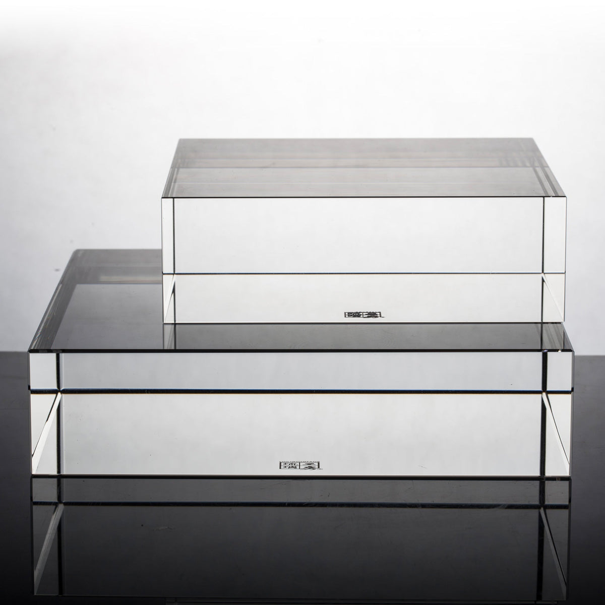 Engravable Display Base Acrylic Display Base with Logo Engraving (varies sizes) – LIULI Crystal Art
