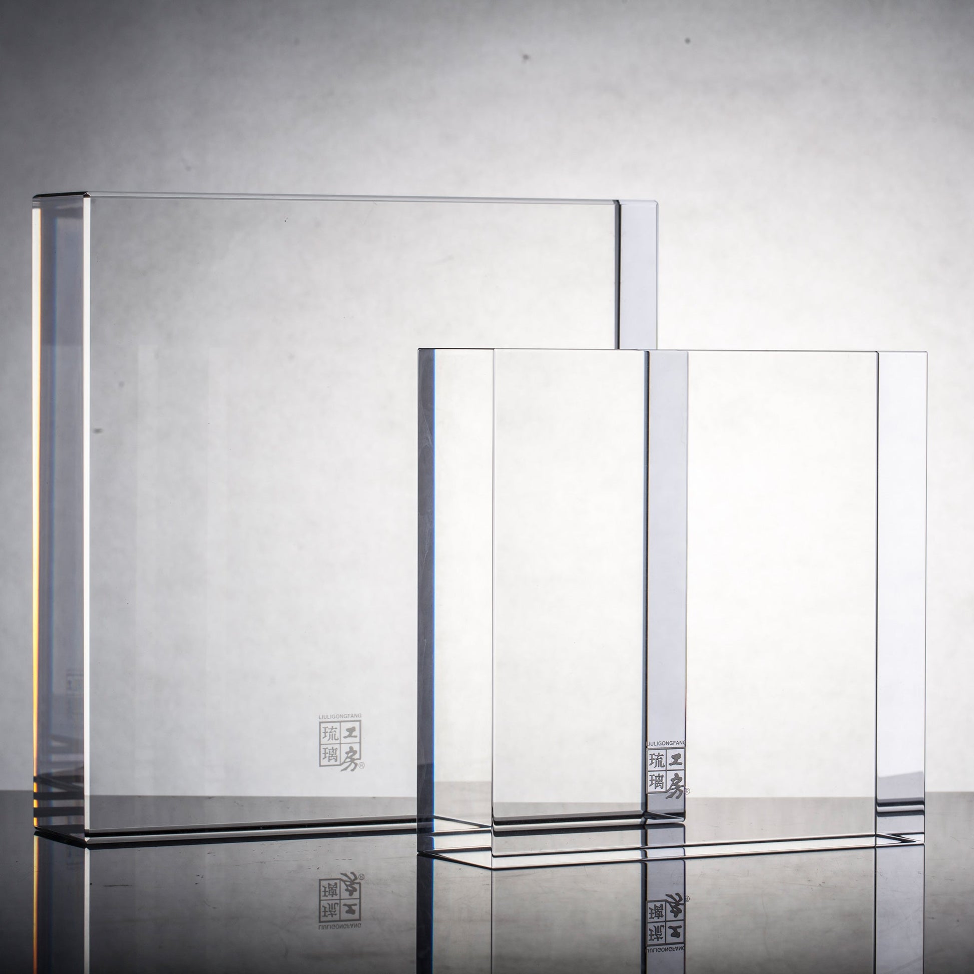 Acrylic Display Base with Logo Engraving (varies sizes) - LIULI Crystal Art