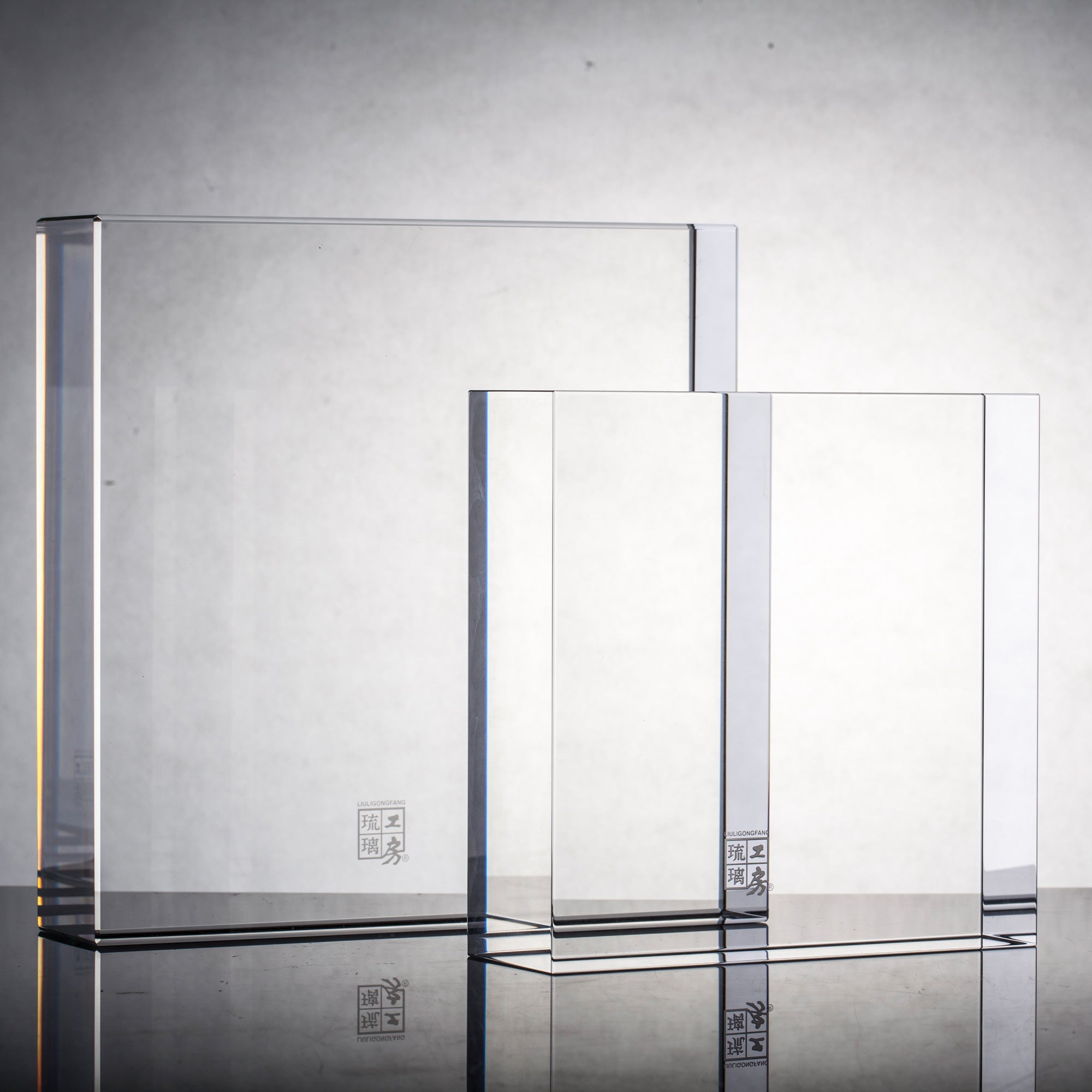 Acrylic Display Base with Logo Engraving (varies sizes) - LIULI Crystal Art