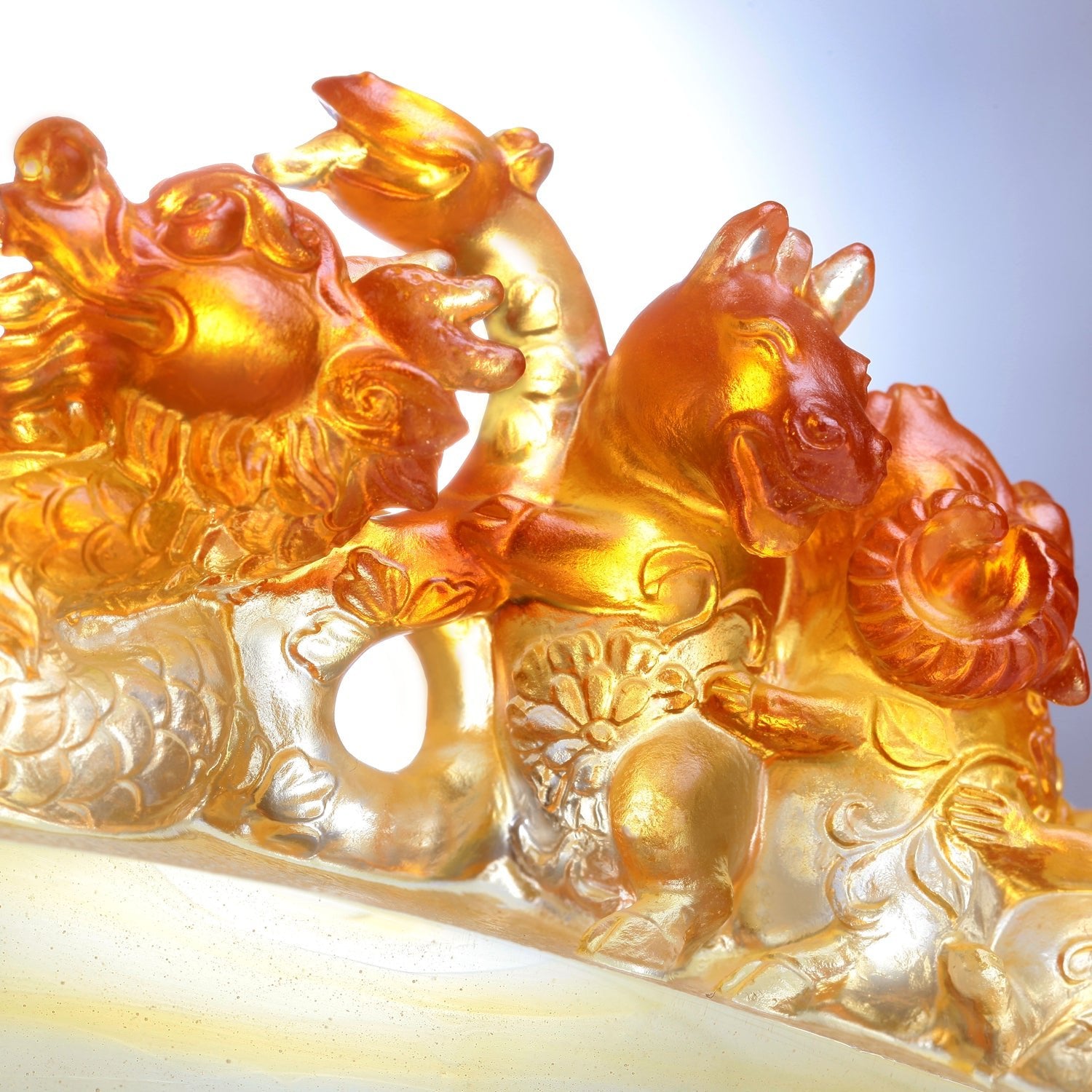 Crystal Animal, Chinese Zodiac, Indomitable Hearts (Original: $1,980 | LIULI VIP Special: $1,480) - LIULI Crystal Art