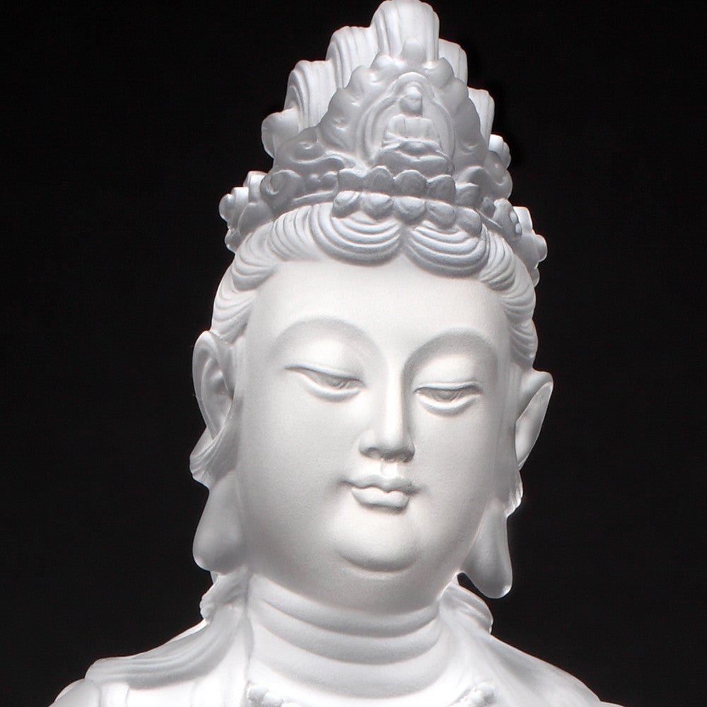 Crystal Buddha, Guanyin, Light Exists Because of Love-Wishes Fulfilled - LIULI Crystal Art