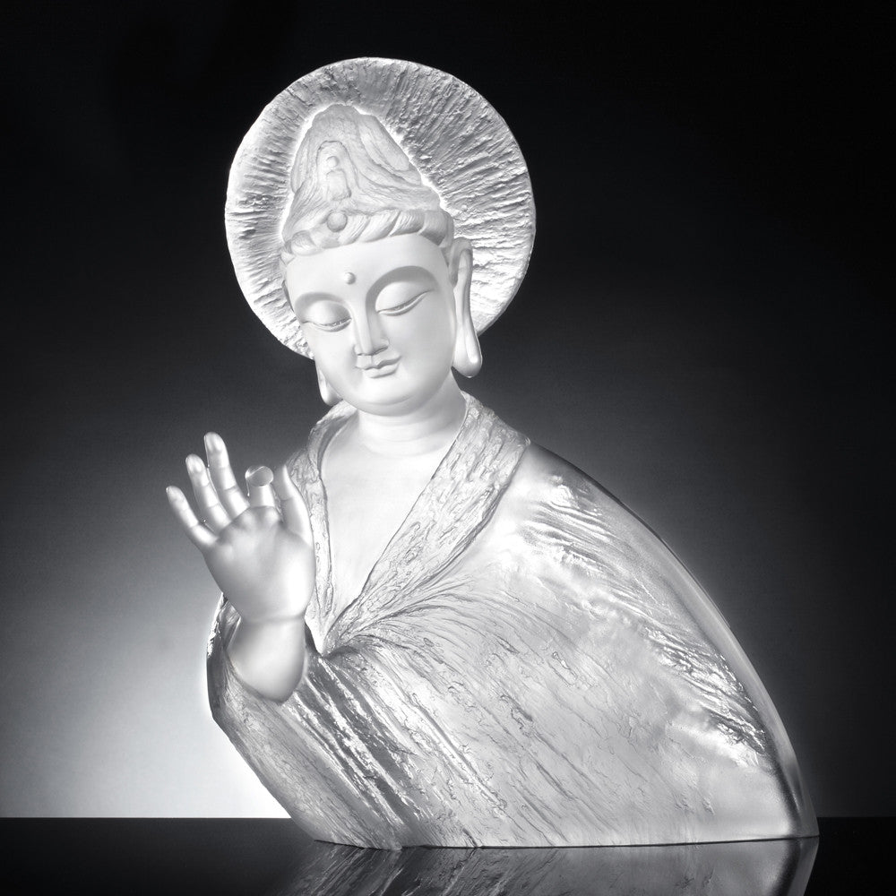 Crystal Buddha, Guanyin, Only Love, Only Concern-Resolution in Practice - LIULI Crystal Art