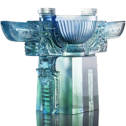 Crystal Vessel, Chinese Ding, Resolution with Sincerity-Ding of Illustrious Glory - LIULI Crystal Art