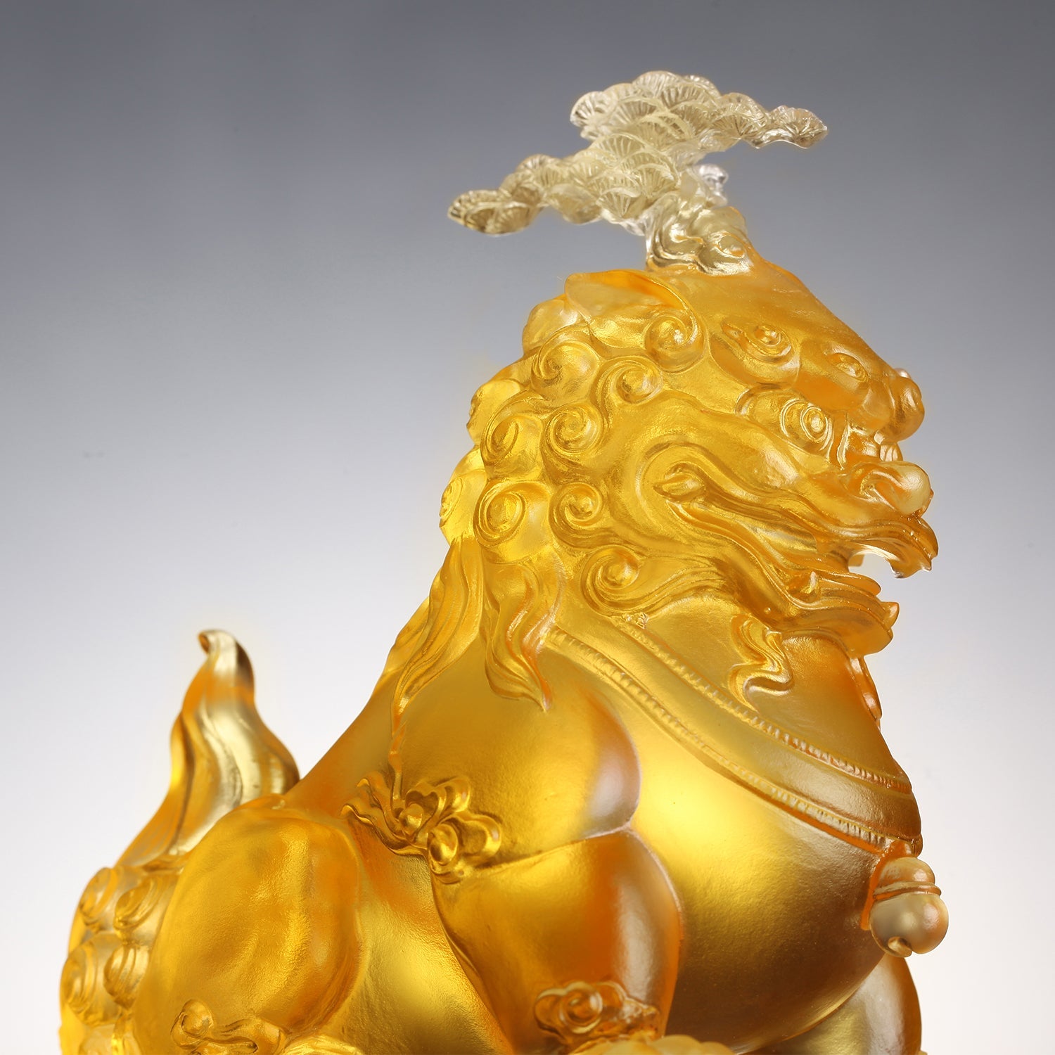LIULI Mythical Creature Foo Dog Sculpture | Evergreen Lion - LIULI Crystal Art