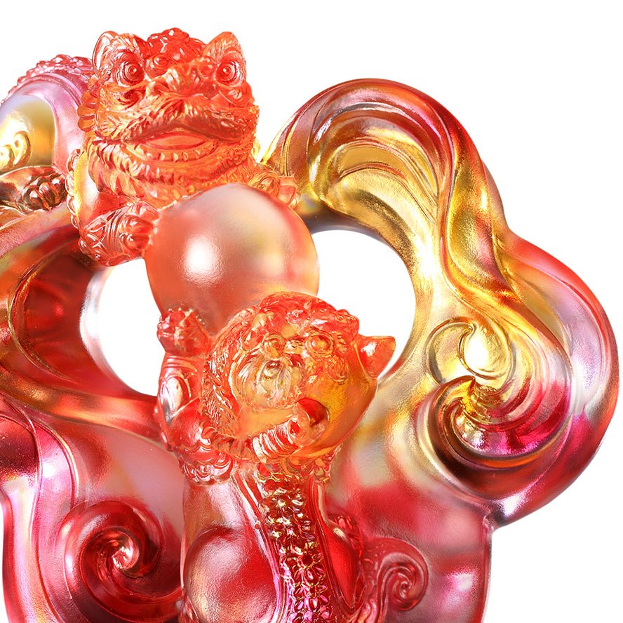 A pair of foo dogs play the ball happily together over the cloud. The motif symbolizes prosperity and harmonious partnership.