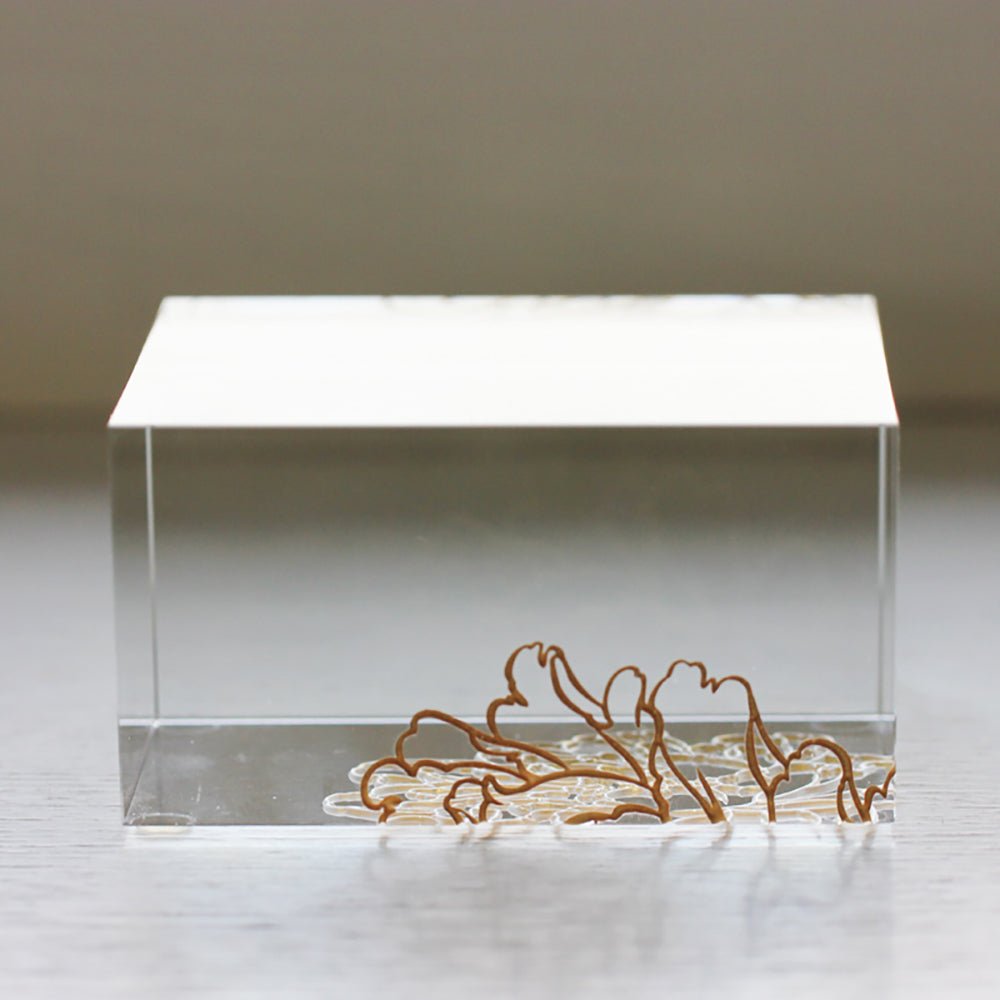 '-- DELETE -- Crystal Display Base: Clear with Peony Engraving - LIULI Crystal Art