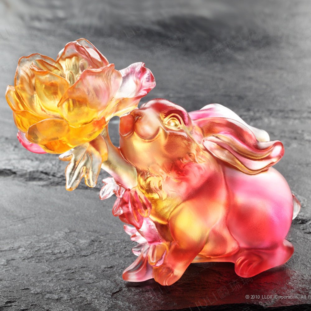 Lingering Fragrance of Goodness in the Heart (Goodness) - Bunny Rabbit Figurine - LIULI Crystal Art