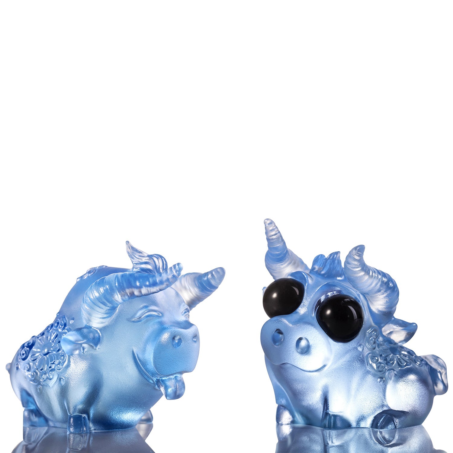 LIULI Chinese Year of the Ox Crystal Sculpture We Are Remarkable - LIULI Crystal Art