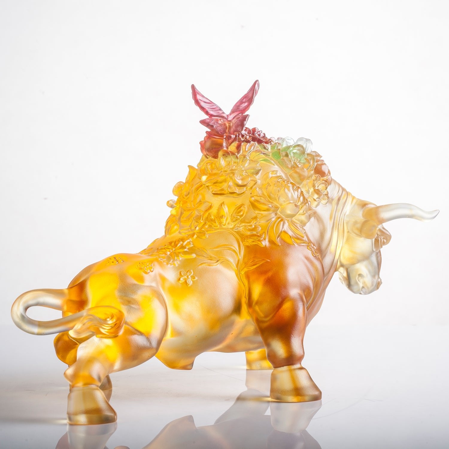 LIULI Crystal Art Year of the Ox Sign Step into Prosperity - LIULI Crystal Art