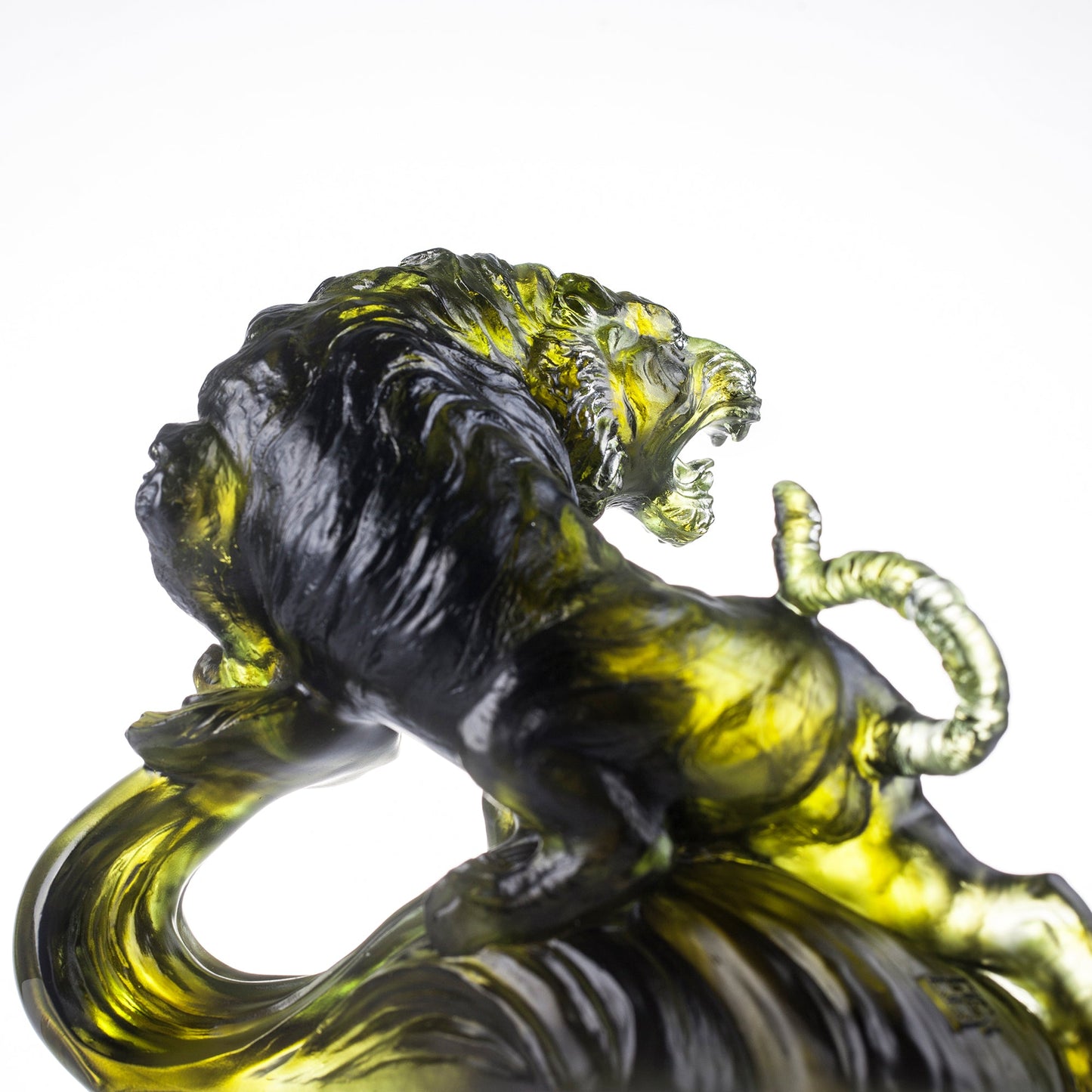 LIULI Crystal Tiger, Chinese Zodiac, Roaring into the Heavens
