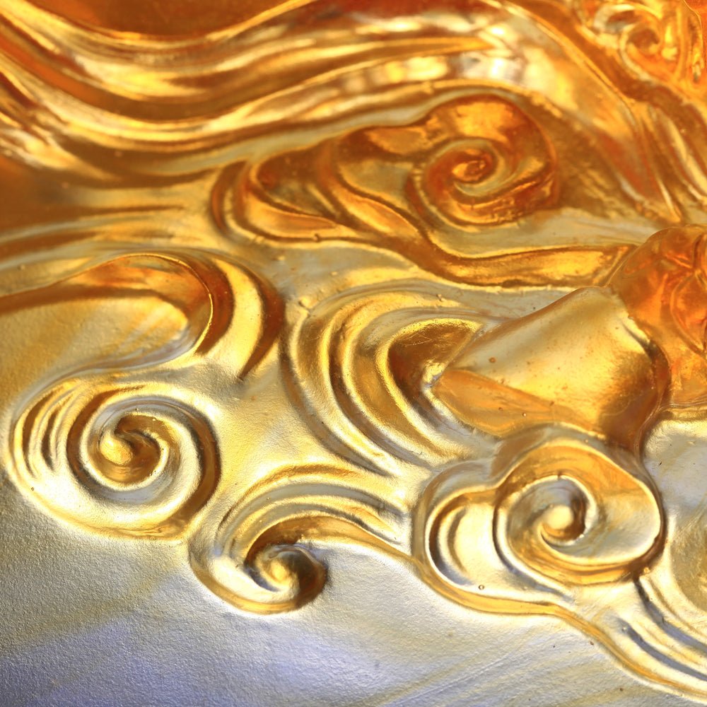 Benevolence of the Qilin (Guardian, Qilin of the Center) - LIULI Crystal Art