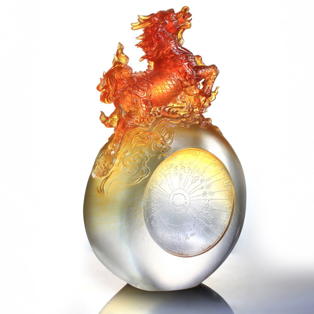 Benevolence of the Qilin (Guardian, Qilin of the Center) - LIULI Crystal Art